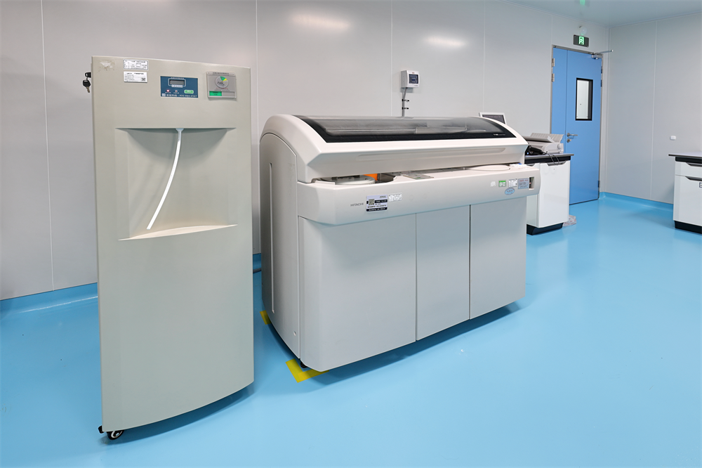 全自动生化分析仪